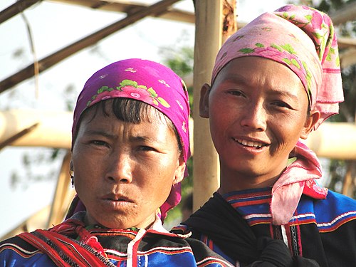 Wa women in traditional clothing